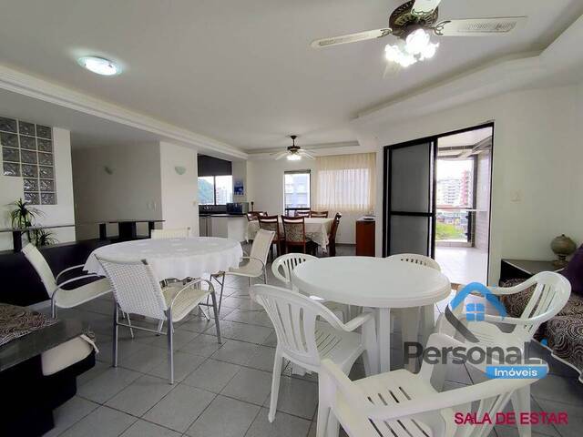 Apartamento para Venda em Guaratuba - 5