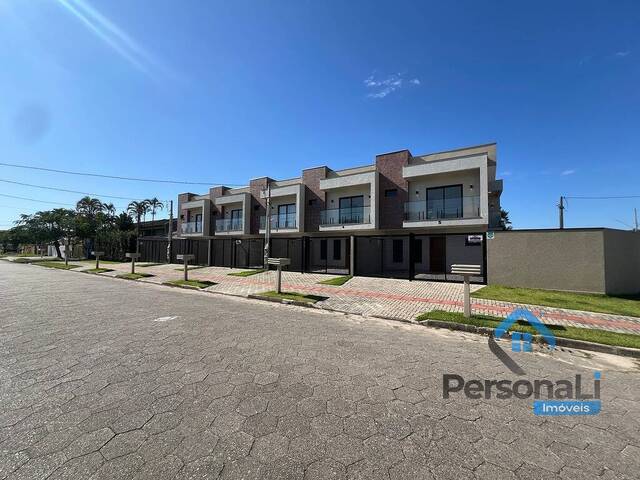 #TM402 - Sobrado para Venda em Guaratuba - PR