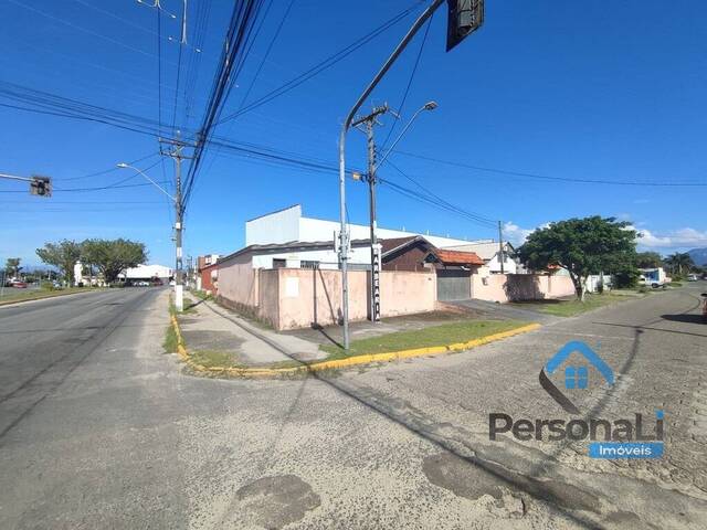 Venda em Bairro Piçarras - Guaratuba