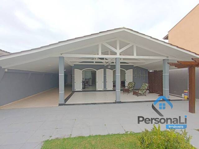 #TM0216 - Casa para Venda em Guaratuba - PR