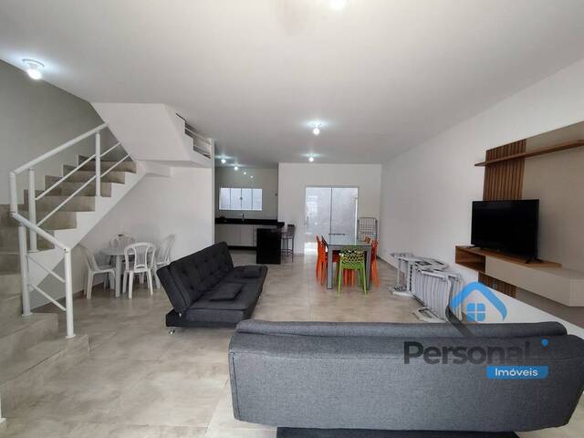 Sobrado para Venda em Guaratuba - 5