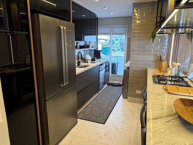 Apartamento para Venda em Guaratuba - 4