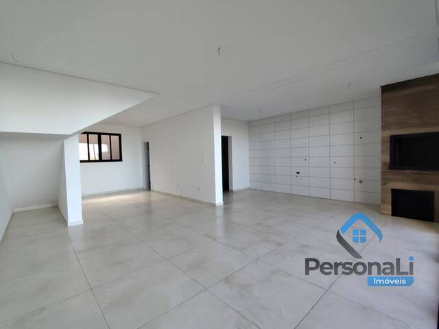 #TM419 - Sobrado para Venda em Guaratuba - PR