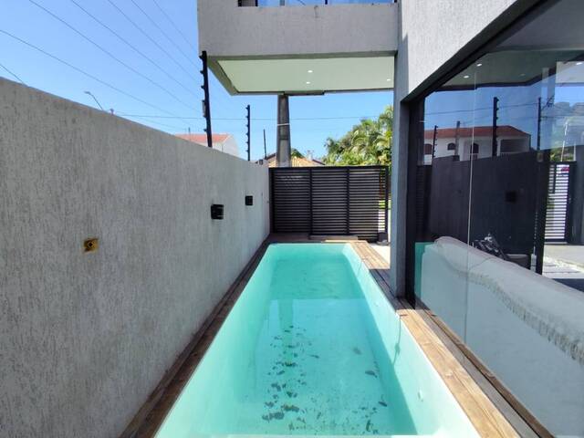 Sobrado para Venda em Guaratuba - 5