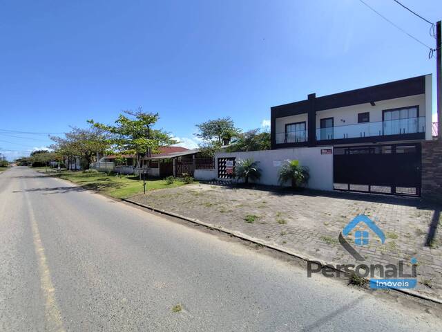 Sobrado para Venda em Guaratuba - 4