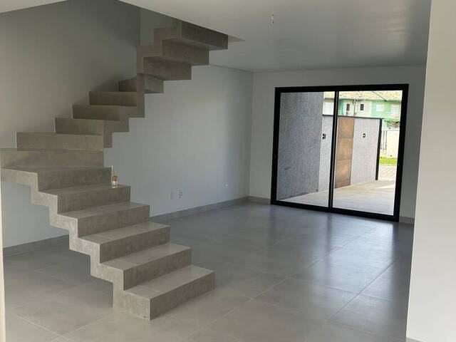 #PL423 - Sobrado para Venda em Guaratuba - PR